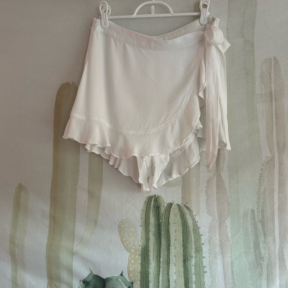 Cotton Candy Cream Ruffle Wrap Skort